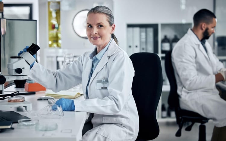 De medische term insufficiëntie betekent dat een orgaan of anatomische structuur onvoldoende werkt of niet toereikend is.